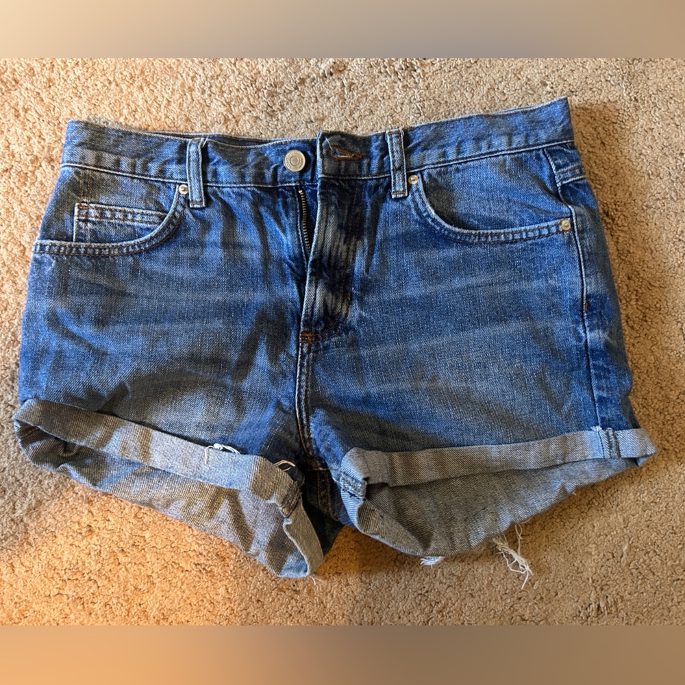TOPSHOP MOTO ROSA SHORTS - Picture 9 of 10